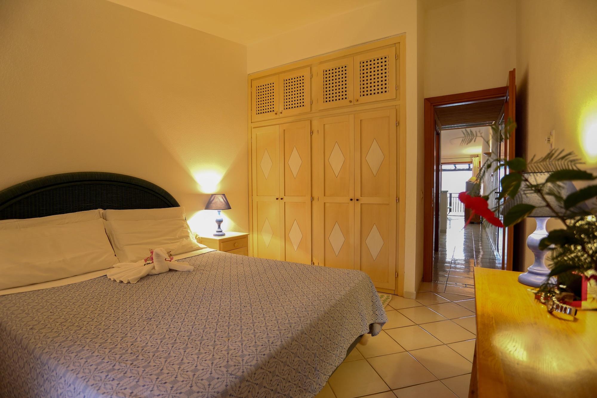 Sporting Hotel Tanca Manna Cannigione Exterior photo