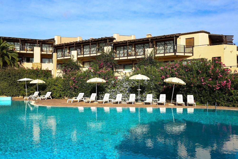Sporting Hotel Tanca Manna Cannigione Exterior photo